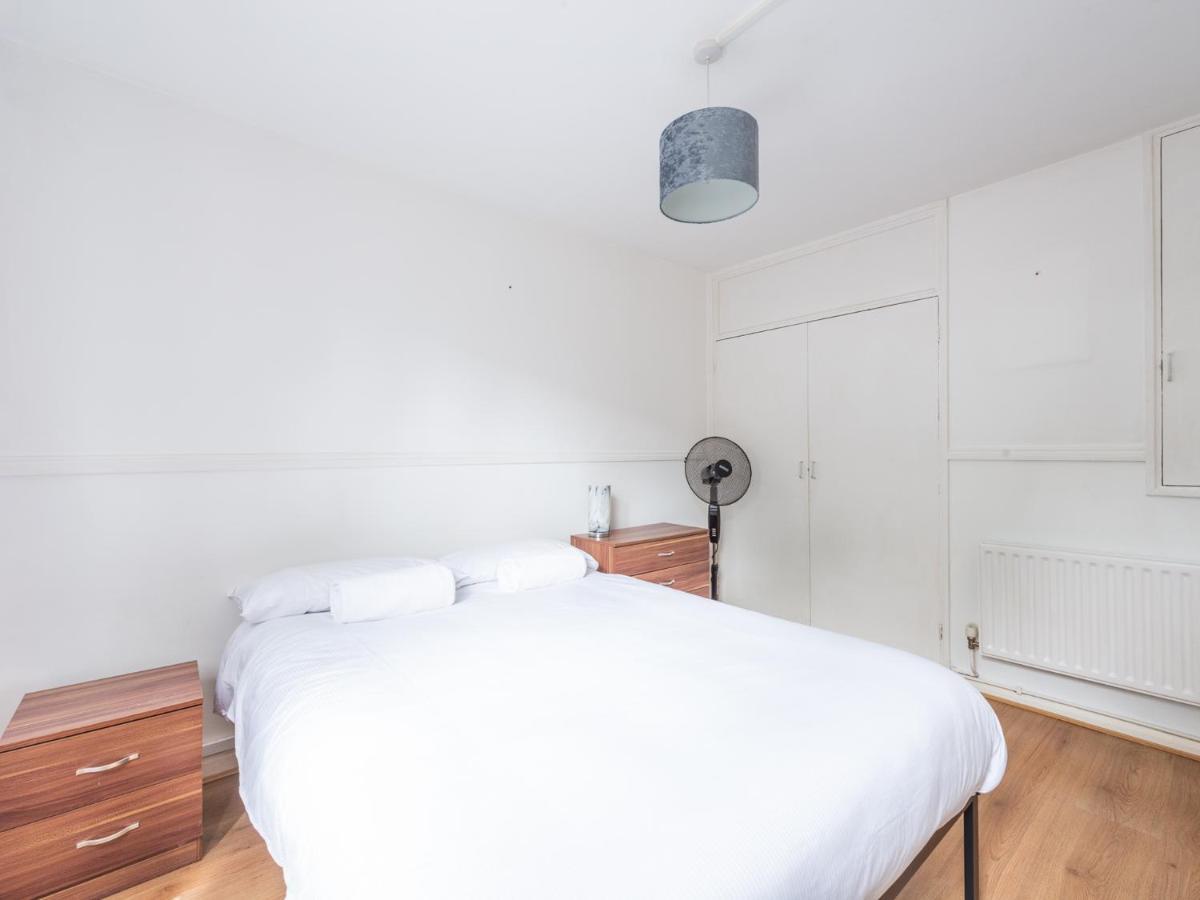 Sootheus - Cosy Surrey Quays Apartment London Luaran gambar