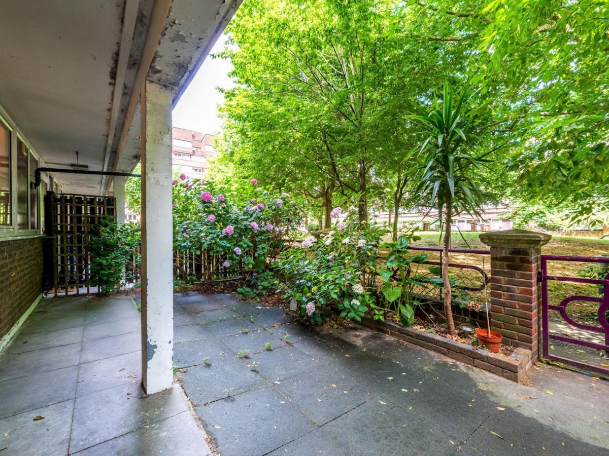Sootheus - Cosy Surrey Quays Apartment London Luaran gambar